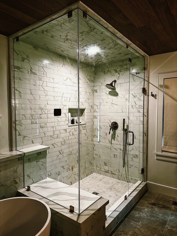 R & R Glass Inc. - Slide 3